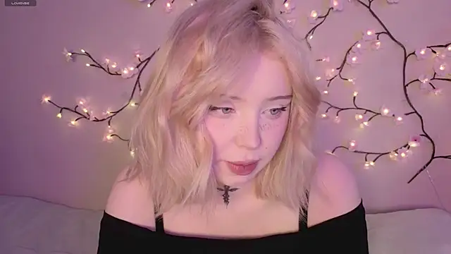 RileyVice online show from May 1, 8:52 am