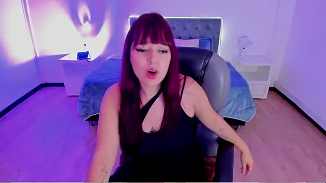 Blair red  online show from November 23, 11:32 am