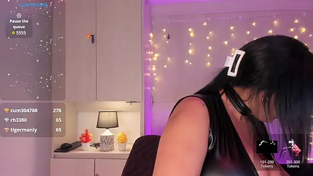 Snapshot of VickyRuiz_ chatting on May 26, 8:05 pm VickyRuiz online show from May 26, 8:05 pm