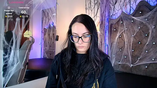 Zami Escobar of online show from October 23, 6:39 pm