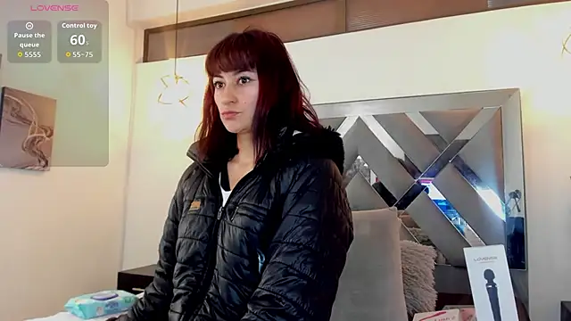 Snapshot of Candy_Hott7 chatting on November 19, 8:31 pm Candy Hott7 online show from November 19, 8:31 pm