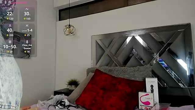 Snapshot of Candy_Hott7 chatting on November 26, 8:32 pm Candy Hott7 online show from November 26, 8:32 pm