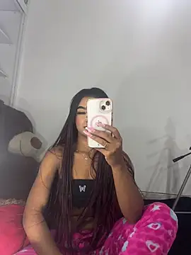 ISABELLAsheet online show from October 20, 1:17 am