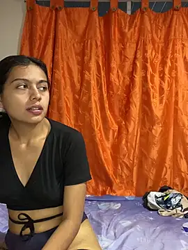 Nezuko-uWux online show from October 25, 11:43 pm