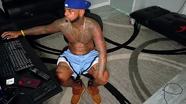 SLANGONDEMHOES online show from October 10, 3:00 pm