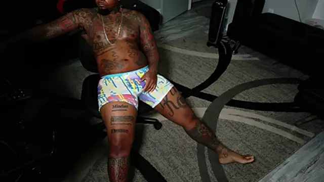 SLANGONDEMHOES online show from July 9, 2:21 pm