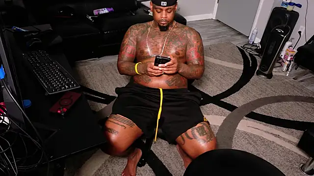 SLANGONDEMHOES online show from July 29, 3:26 am