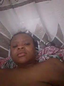 Snapshot of Angel_Kitty96 chatting on November 17, 6:57 pm Angel Kitty96 online show from November 17, 6:57 pm