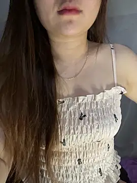 Snapshot of Hinne07 chatting on September 17, 3:14 pm Hinne07 online show from September 17, 3:14 pm