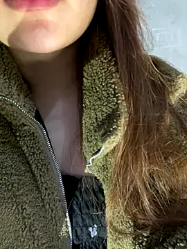 Snapshot of Hinne07 chatting on November 4, 3:55 pm Hinne07 online show from November 4, 3:55 pm