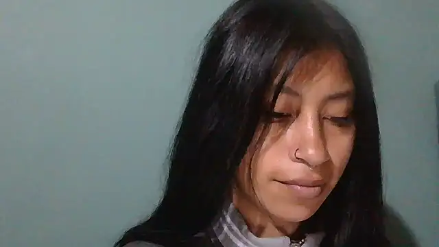 Pocahontas tw online show from December 4, 1:42 pm