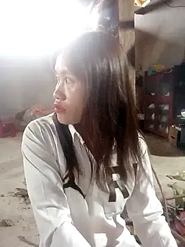 Snapshot of rubi_bae chatting on May 3, 11:11 pm rubi bae online show from May 3, 11:11 pm