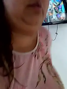 Snapshot of curvy_diva_ chatting on November 29, 1:14 pm curvy diva online show from November 29, 1:14 pm