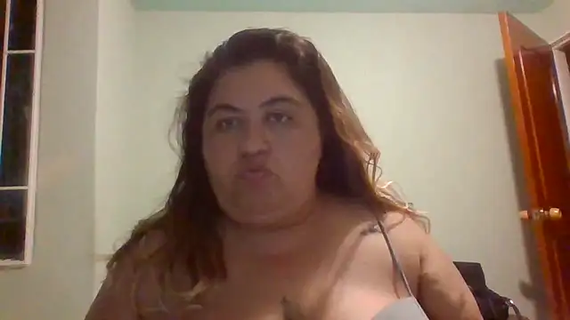 Snapshot of curvy_diva_ chatting on December 1, 11:54 pm curvy diva online show from December 1, 11:54 pm