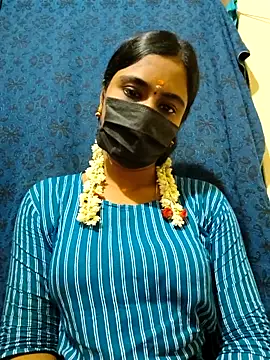 mini-queen online show from November 17, 4:13 pm