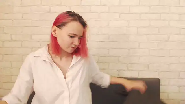 Snapshot of Ericha_Stone chatting on December 2, 1:22 am Ericha Stone online show from December 2, 1:22 am