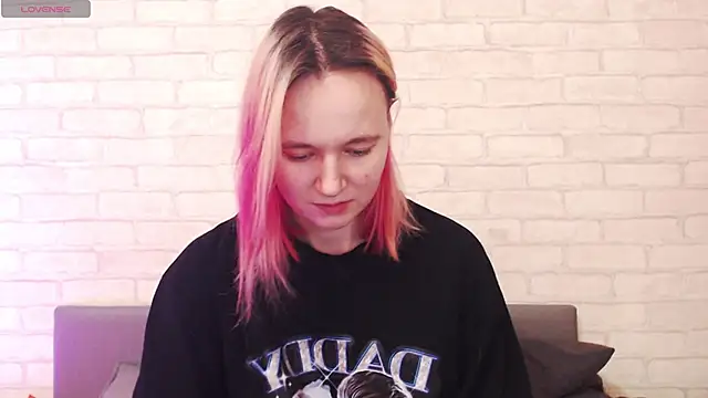 Ericha Stone online show from January 6, 8:07 am