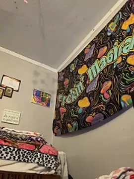 StylishEchium online show from April 23, 9:06 pm