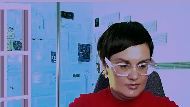 LauraDavidsons online show from September 24, 4:10 pm