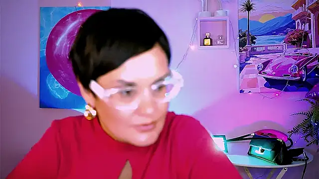 LauraDavidsons online show from September 26, 7:29 pm