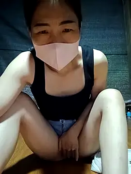 Snapshot of Georgia_here chatting on October 9, 11:14 pm Georgia here online show from October 9, 11:14 pm