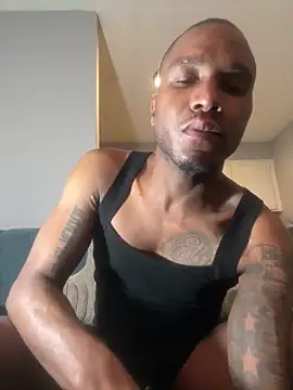 Snapshot of stressreliever94 chatting on December 19, 10:11 am stressreliever94 online show from December 19, 10:11 am