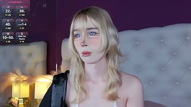 Snapshot of cutetomie chatting on July 26, 9:00 pm cutetomie online show from July 26, 9:00 pm