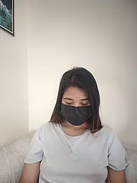 midnightmuse-03 online show from May 13, 1:14 am
