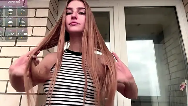 SweetJinny88 online show from November 6, 7:09 am