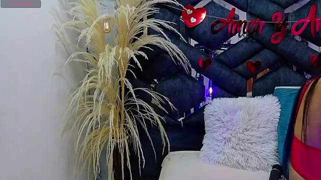 Madison 03 online show from September 19, 5:53 am