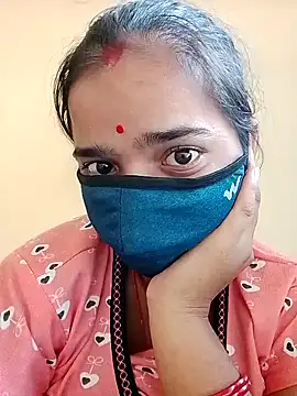 Snapshot of malteejat chatting on October 4, 7:06 am malteejat online show from October 4, 7:06 am