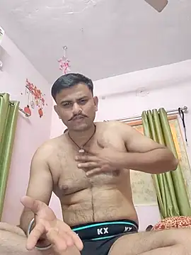 Frvgggghh online show from December 18, 8:20 am