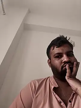 Snapshot of vinay_smalldick chatting on May 22, 3:13 am vinay smalldick online show from May 22, 3:13 am