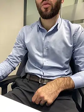 Snapshot of speddy34 chatting on October 27, 6:17 am speddy34 online show from October 27, 6:17 am