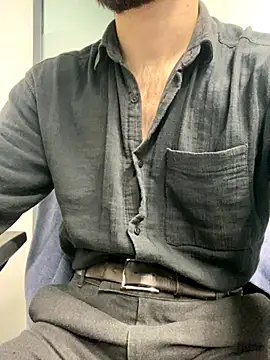 Snapshot of speddy34 chatting on October 31, 6:47 am speddy34 online show from October 31, 6:47 am