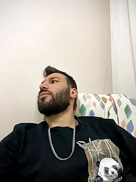 Snapshot of speddy34 chatting on October 31, 7:04 pm speddy34 online show from October 31, 7:04 pm