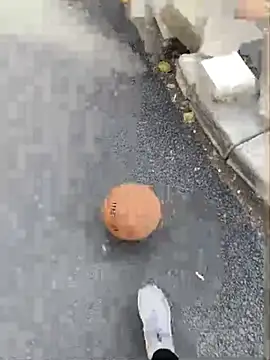 Snapshot of speddy34 chatting on November 9, 10:02 am speddy34 online show from November 9, 10:02 am