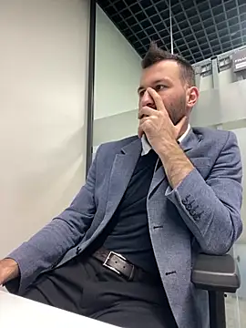 Snapshot of speddy34 chatting on November 14, 7:18 am speddy34 online show from November 14, 7:18 am