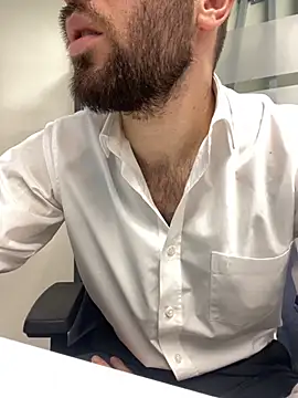 Snapshot of speddy34 chatting on November 20, 7:41 am speddy34 online show from November 20, 7:41 am