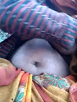 Snapshot of Hita_Grewal chatting on November 27, 1:29 am Hita Grewal online show from November 27, 1:29 am