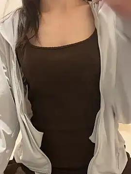 Snapshot of yayoi_jp chatting on November 5, 12:49 pm yayoi jp online show from November 5, 12:49 pm