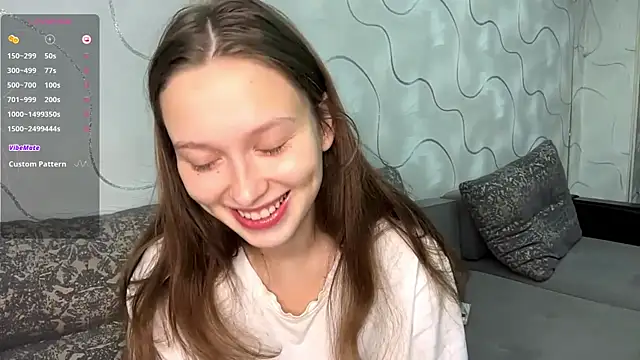 CharlynDini online show from November 3, 3:13 pm