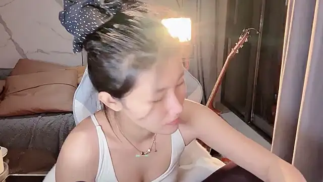 Lixinel-520 online show from December 16, 1:49 pm