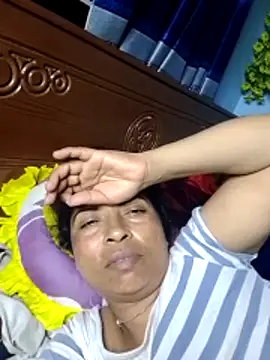 Snapshot of Cute-Rani-1 chatting on April 17, 8:56 pm Cute-Rani-1 online show from April 17, 8:56 pm