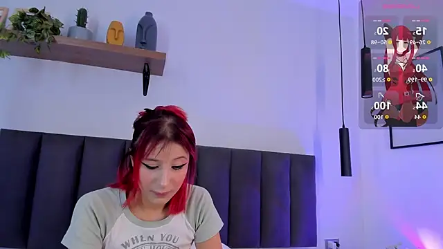 Cristalfoxy  online show from June 14, 8:33 pm
