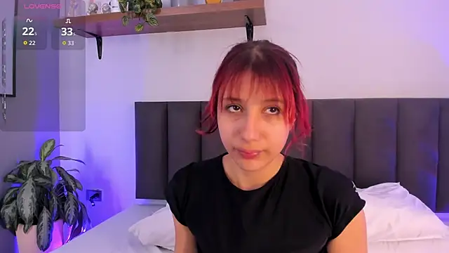Cristalfoxy  online show from July 1, 7:57 pm