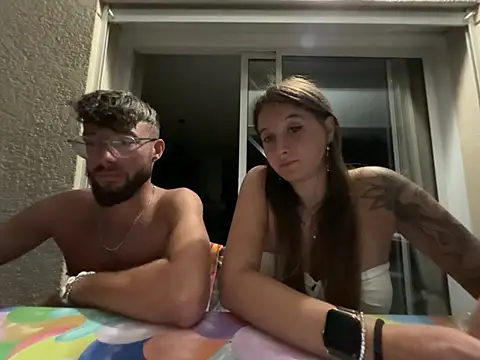 Snapshot of duomagique_off chatting on July 19, 9:40 pm duomagique off online show from July 19, 9:40 pm