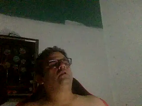 Katracho6969 online show from May 2, 5:23 am