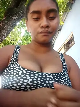 Lucy-Ferr online show from October 7, 4:04 pm