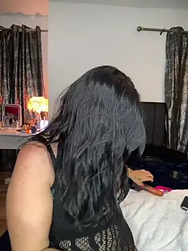 IrishmilfAnna online show from July 29, 8:07 pm